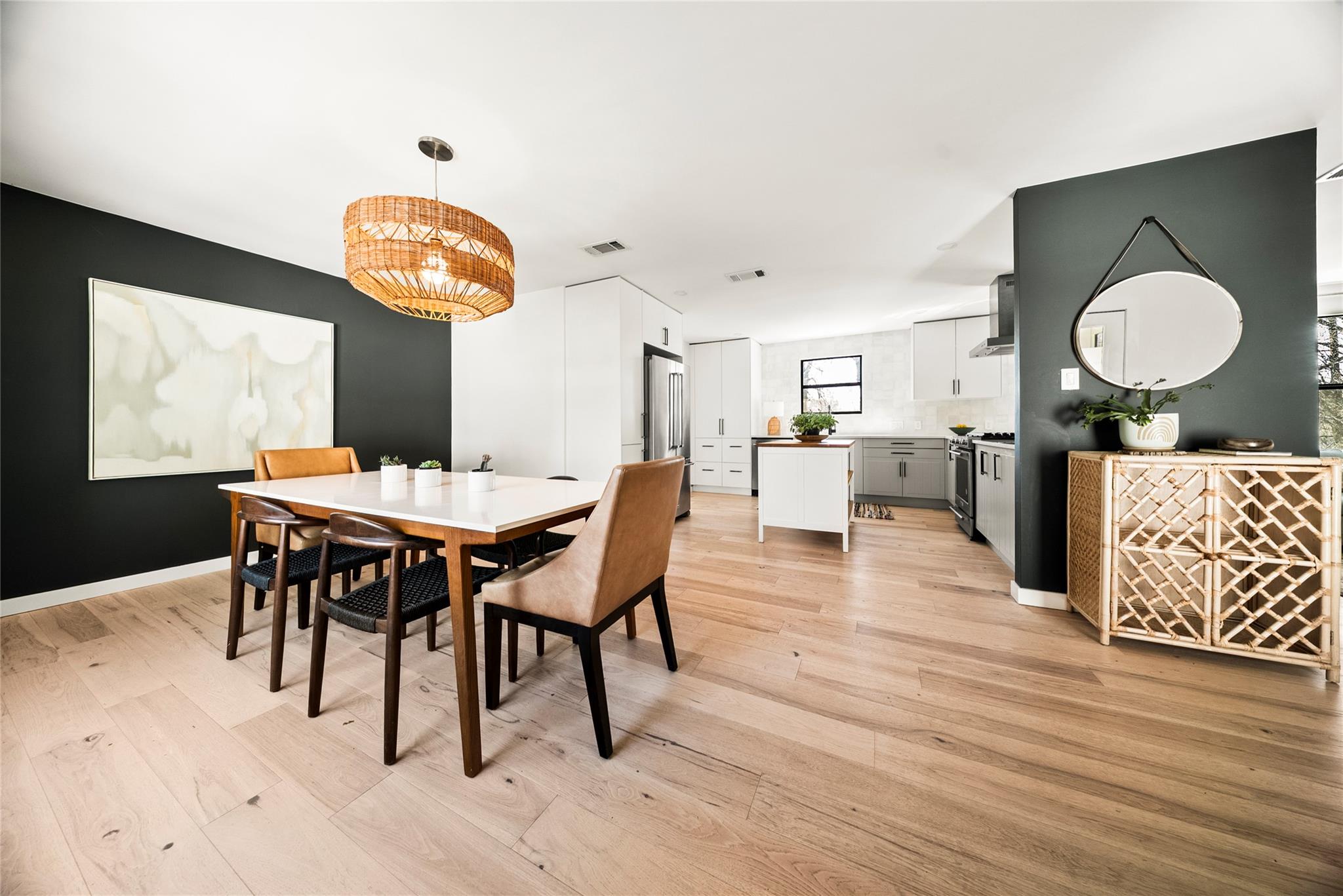 7702 Wynne Ln, Austin, TX 78745