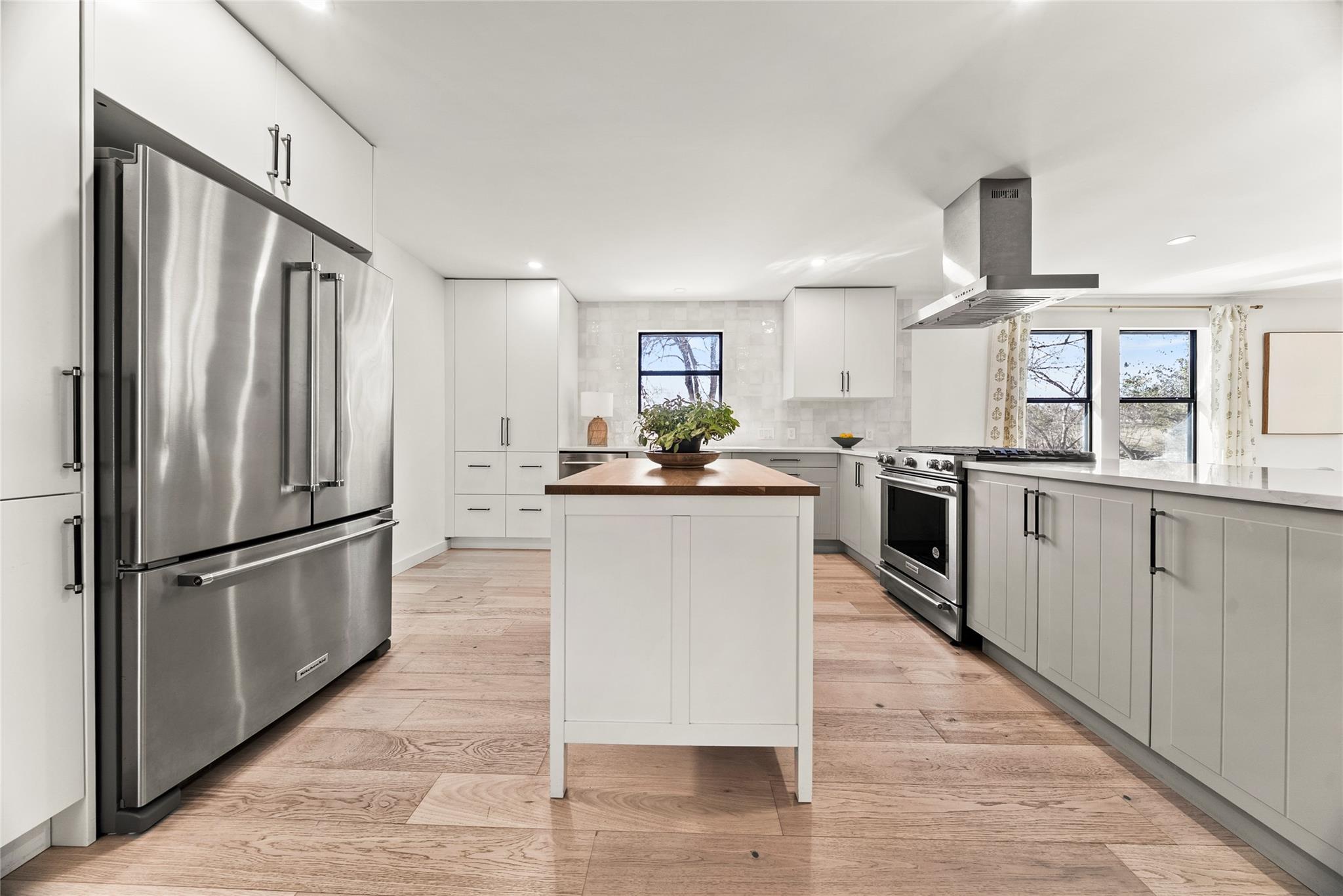 7702 Wynne Ln, Austin, TX 78745