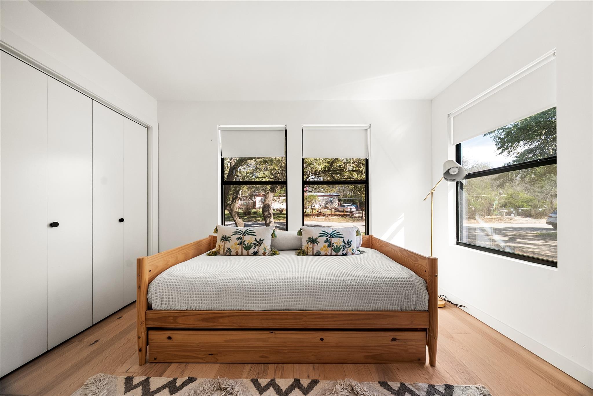 7702 Wynne Ln, Austin, TX 78745