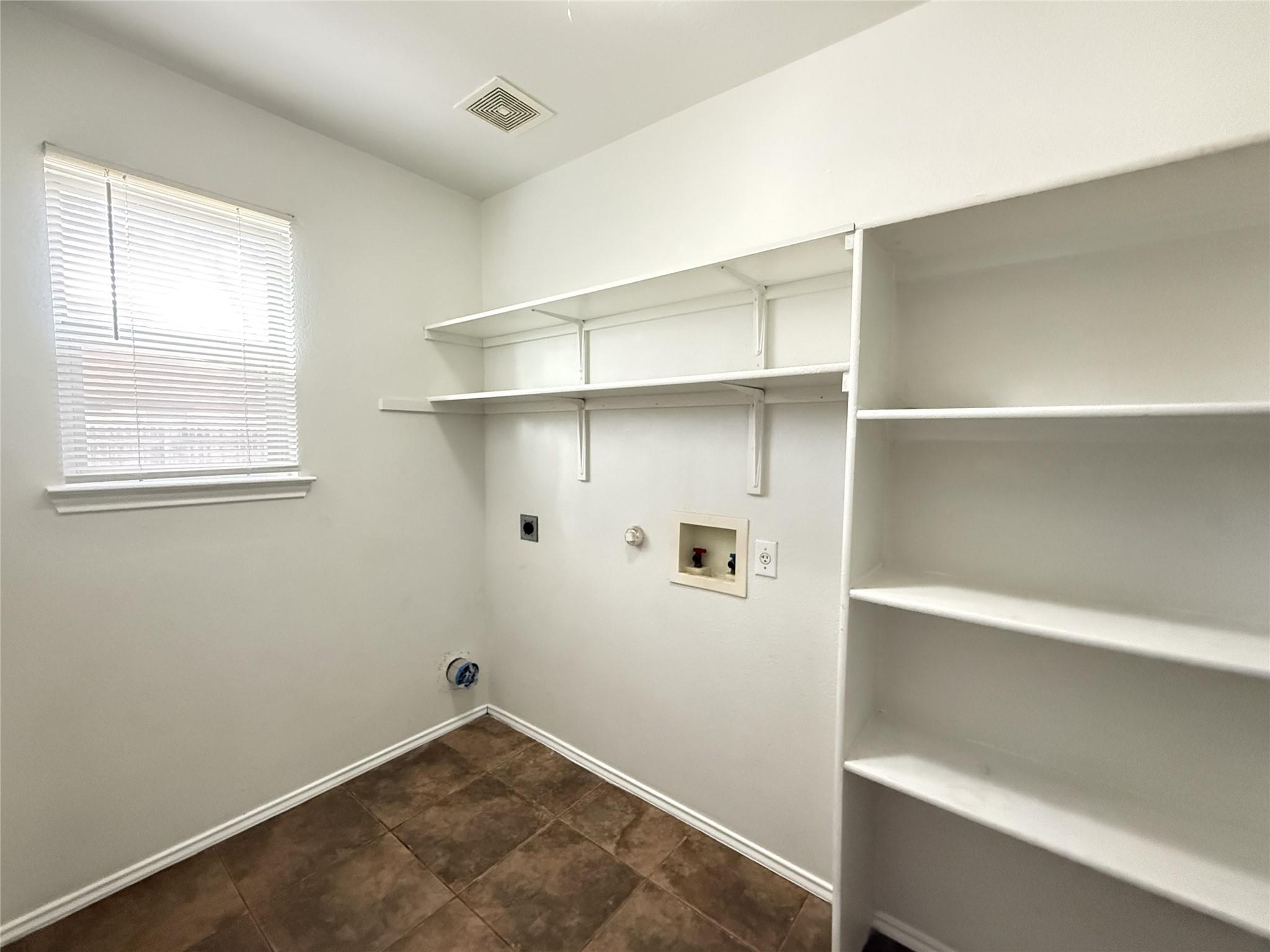 3902 Louise Lee Dr, Austin, TX 78725