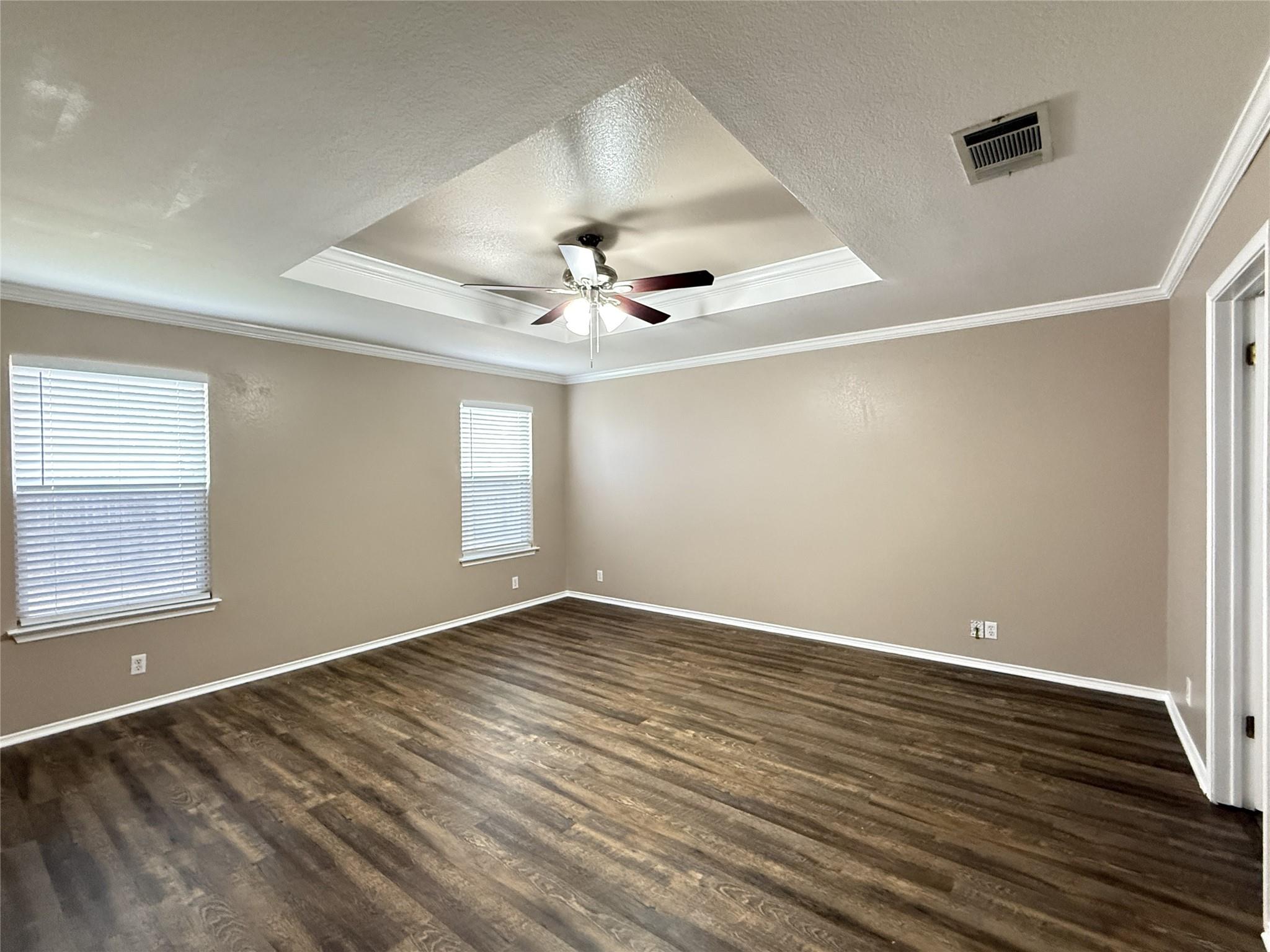 3902 Louise Lee Dr, Austin, TX 78725