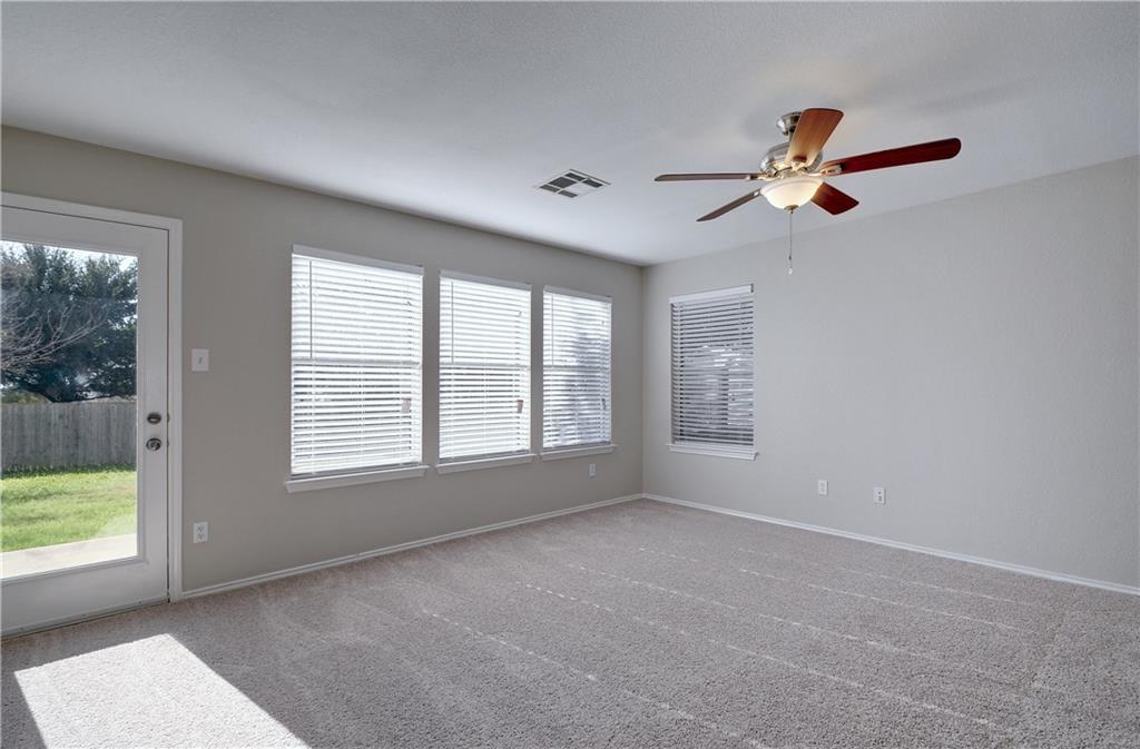 541 Shant St, Austin, TX 78748