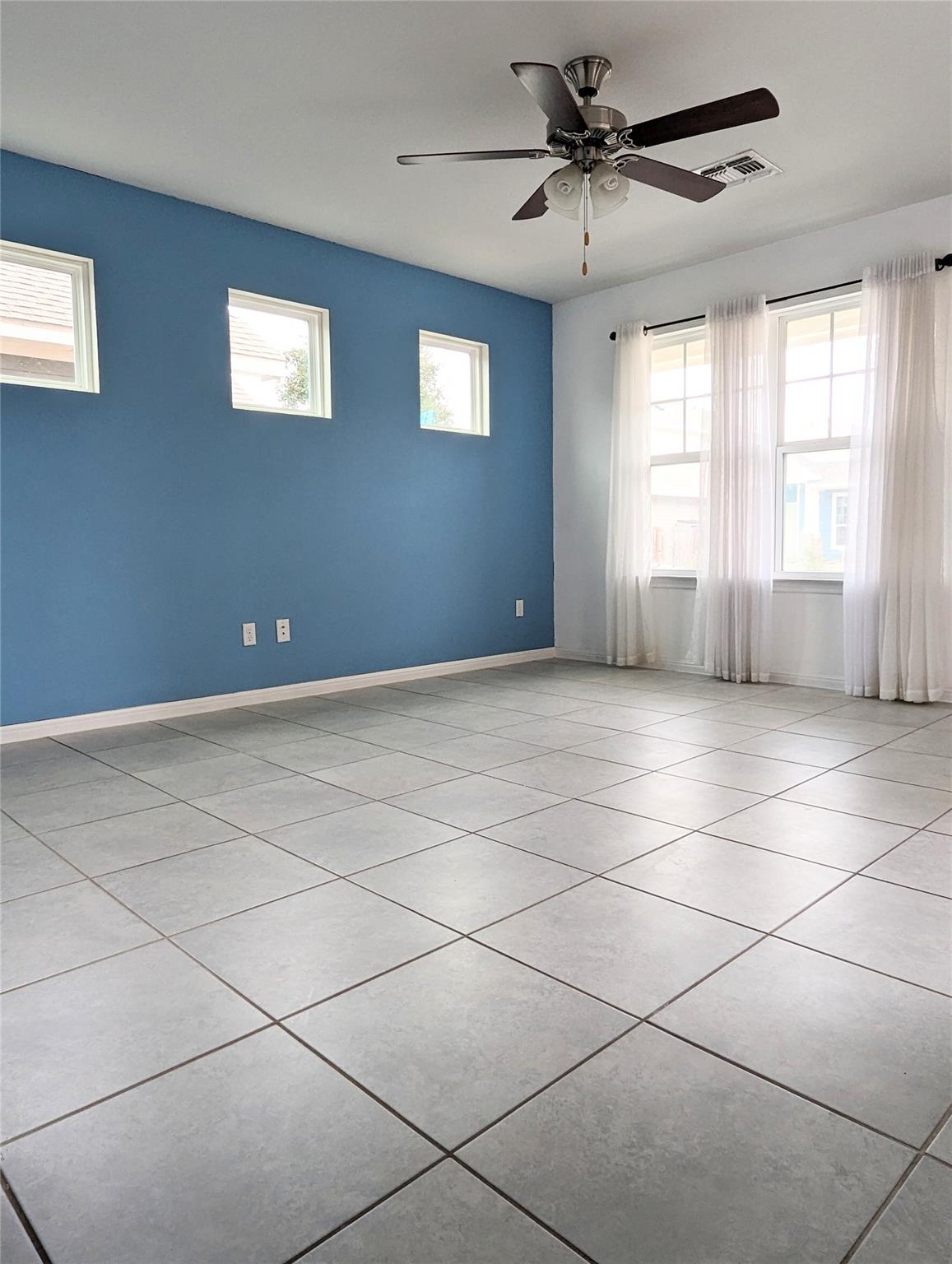 135 Frasier Dr, San Marcos, TX 78666