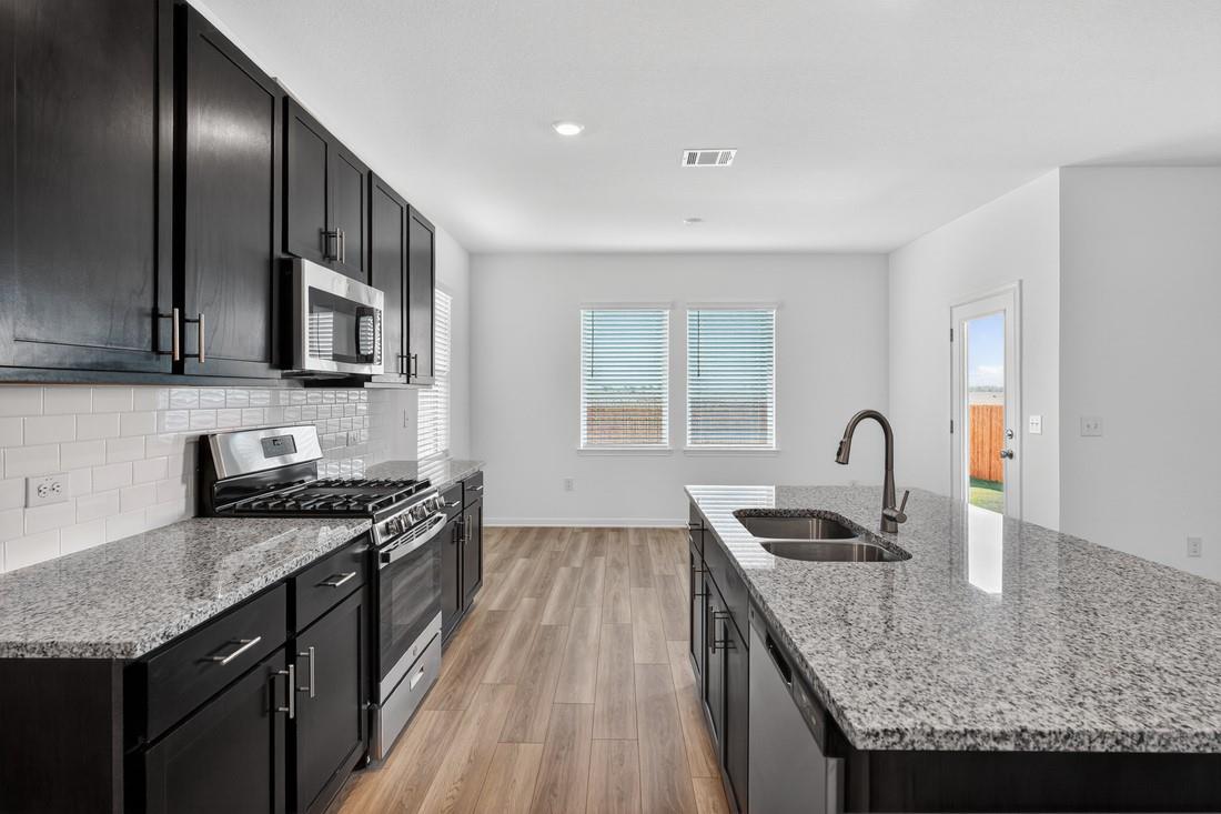 14114 Edna Maxine Walk, Del Valle, TX 78617