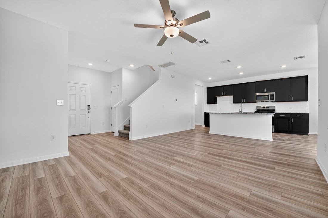 14114 Edna Maxine Walk, Del Valle, TX 78617