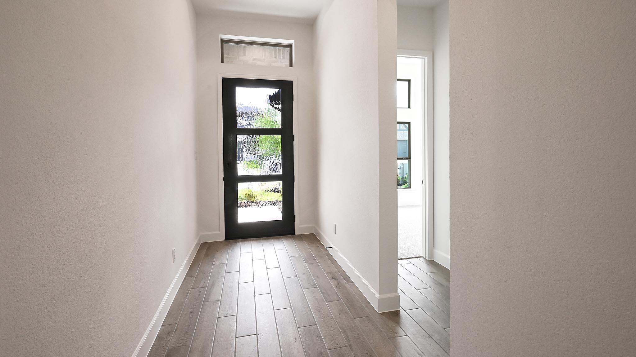 618 Bay Breeze Dr, Kyle, TX 78640