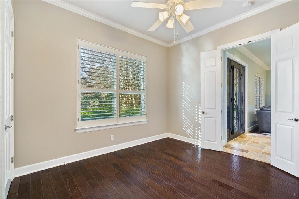 9 Sunset Park Cv, Lakeway, TX 78734