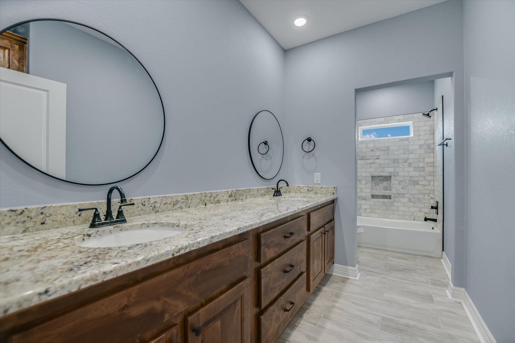 3804 Dew Drop, Horseshoe Bay, TX 78657