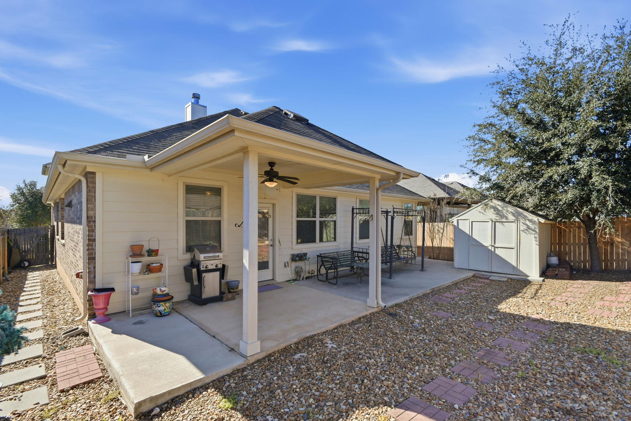 310 Durata Dr, San Marcos, TX 78666