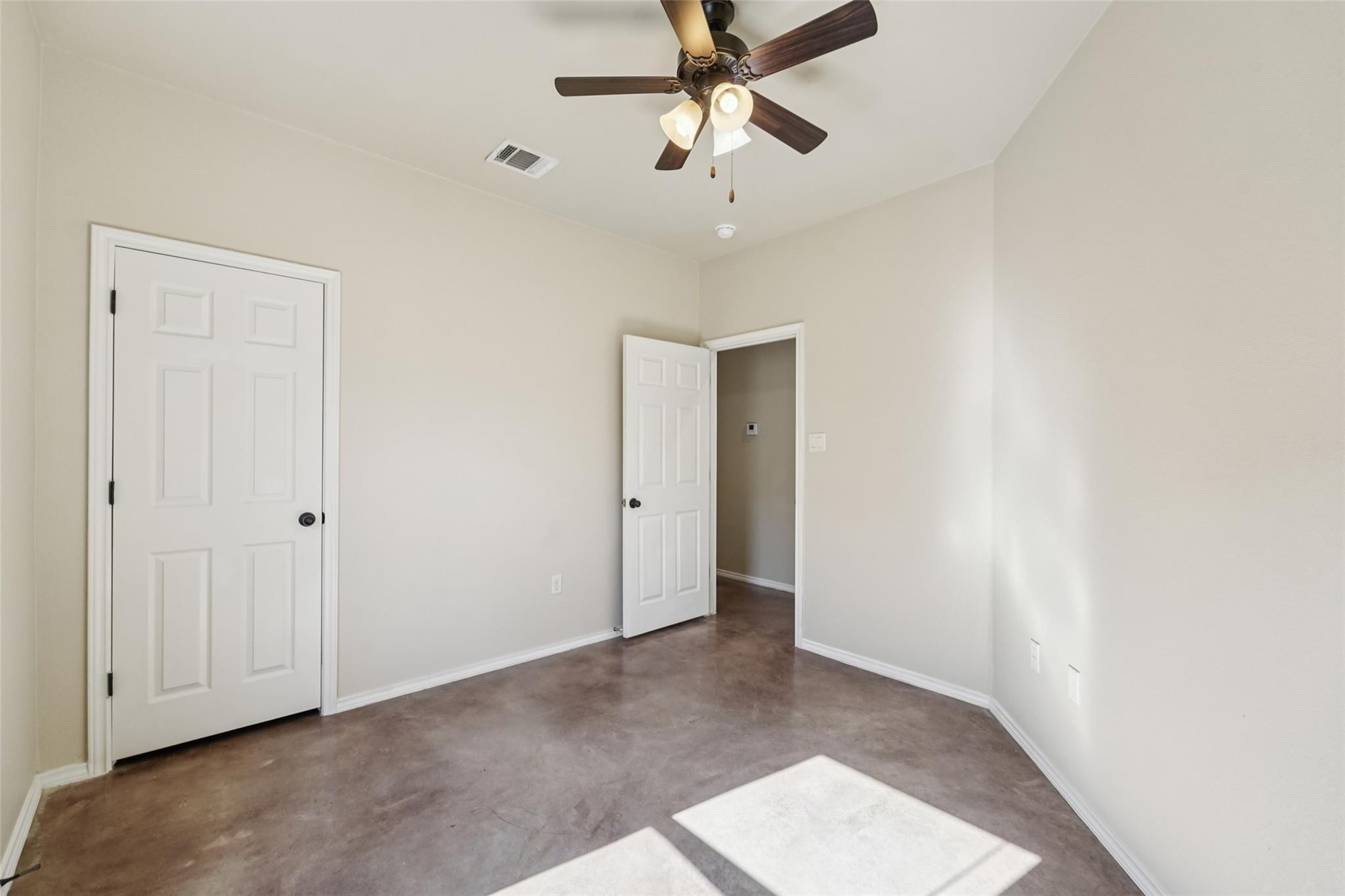 402 Jack Rabbit Ln # B, Buda, TX 78610