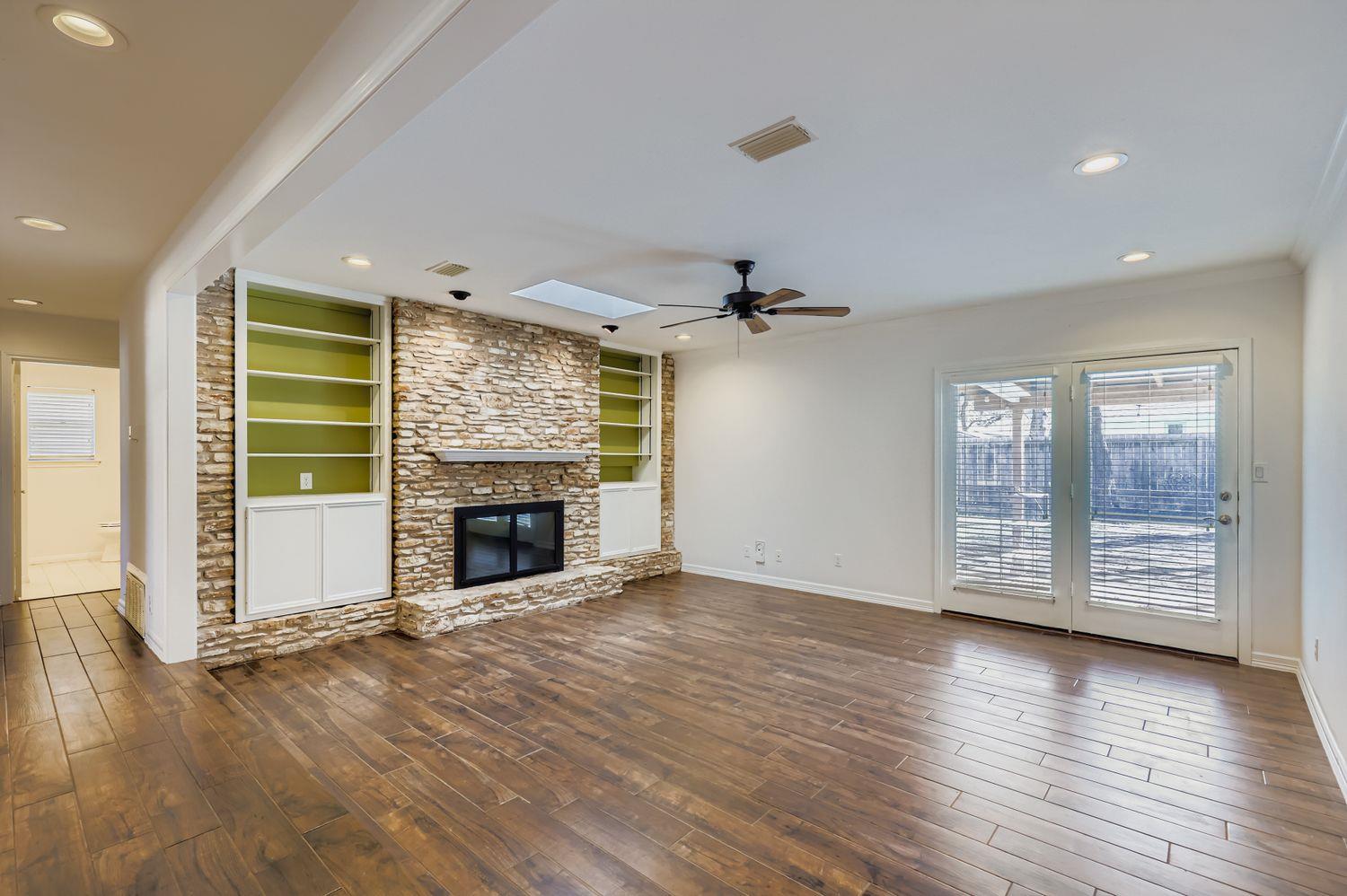 11905 Millwright Pkwy, Austin, TX 78750