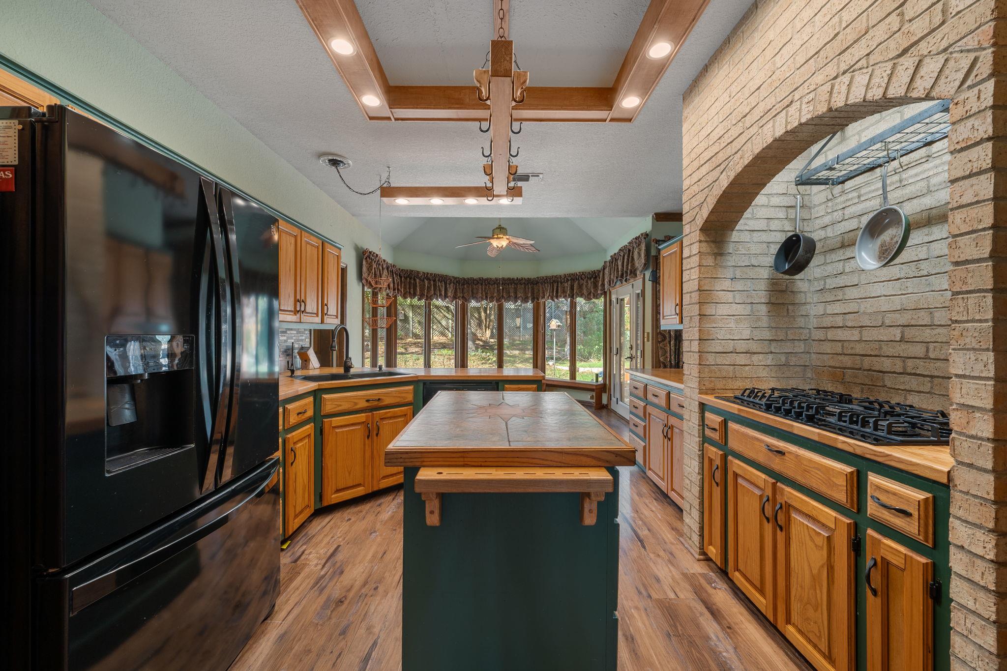 10202 La Costa Dr, Austin, TX 78747