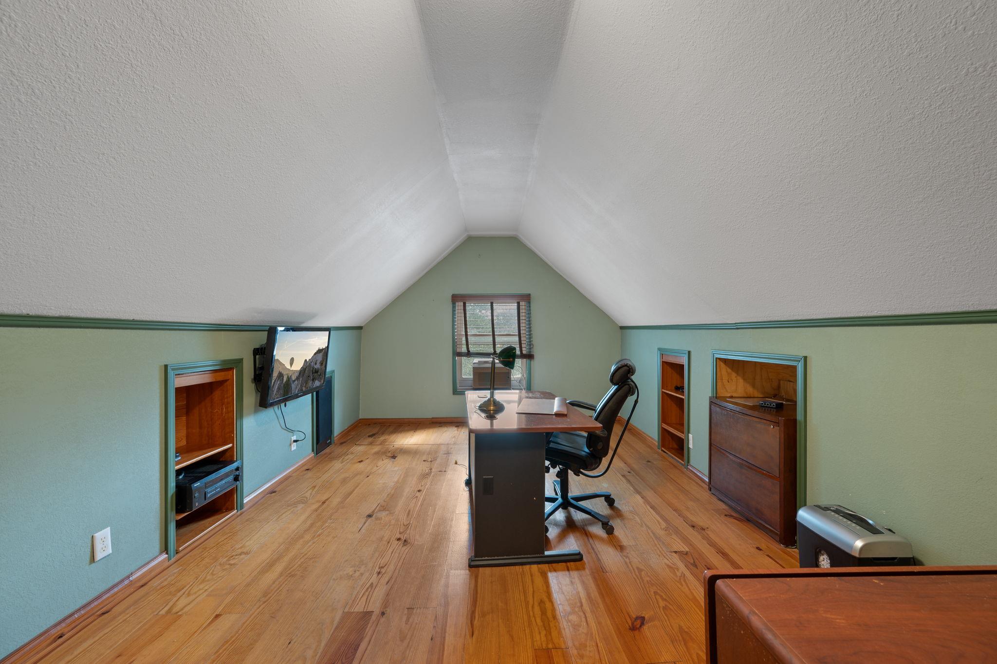 10202 La Costa Dr, Austin, TX 78747