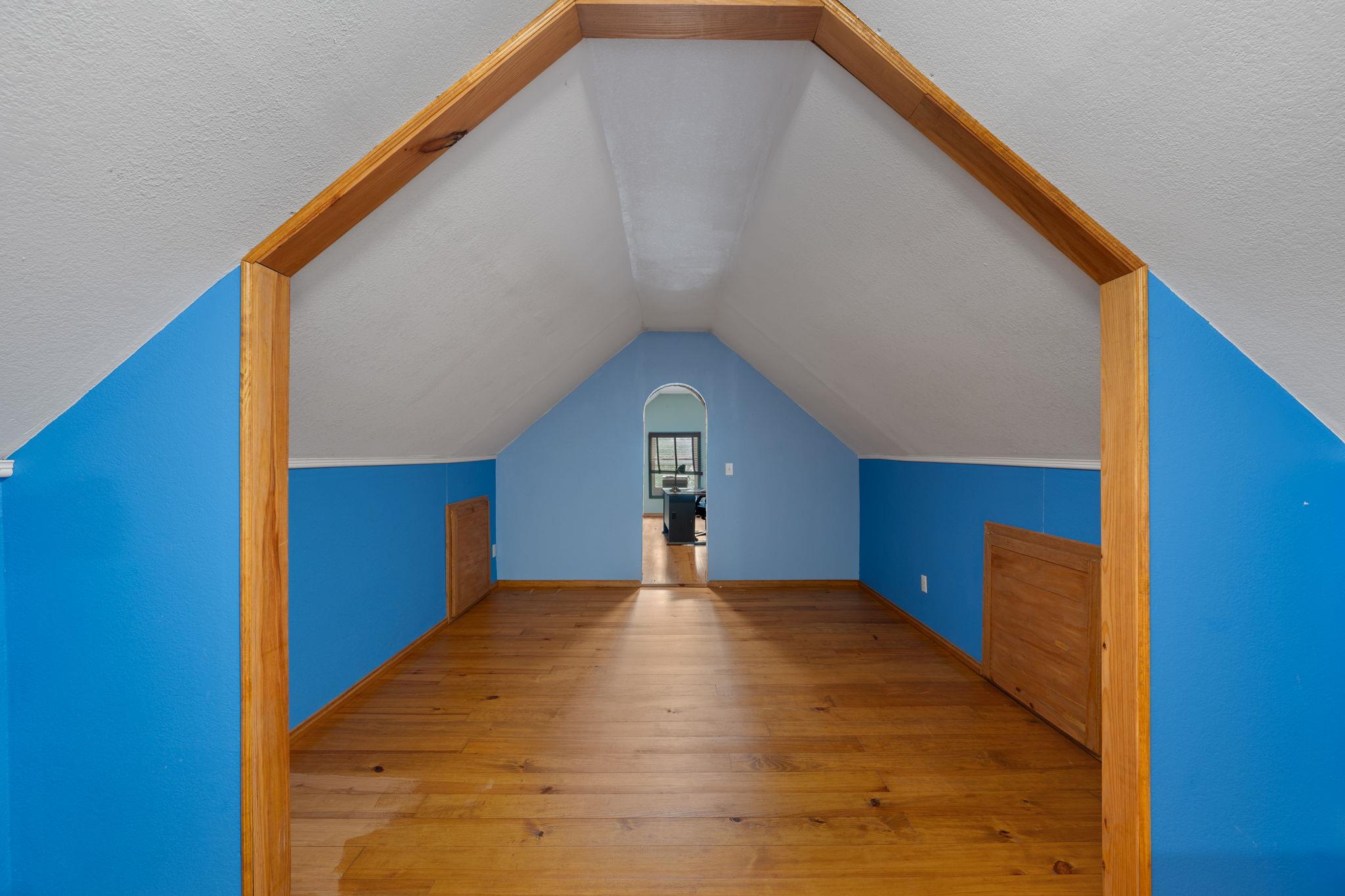 10202 La Costa Dr, Austin, TX 78747