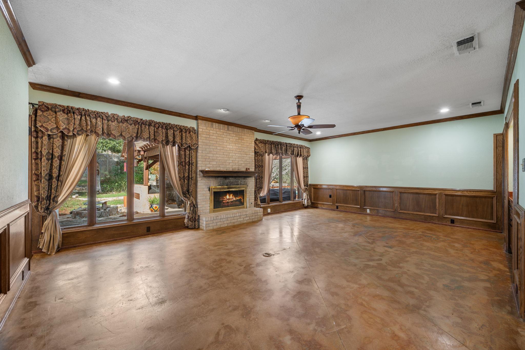 10202 La Costa Dr, Austin, TX 78747