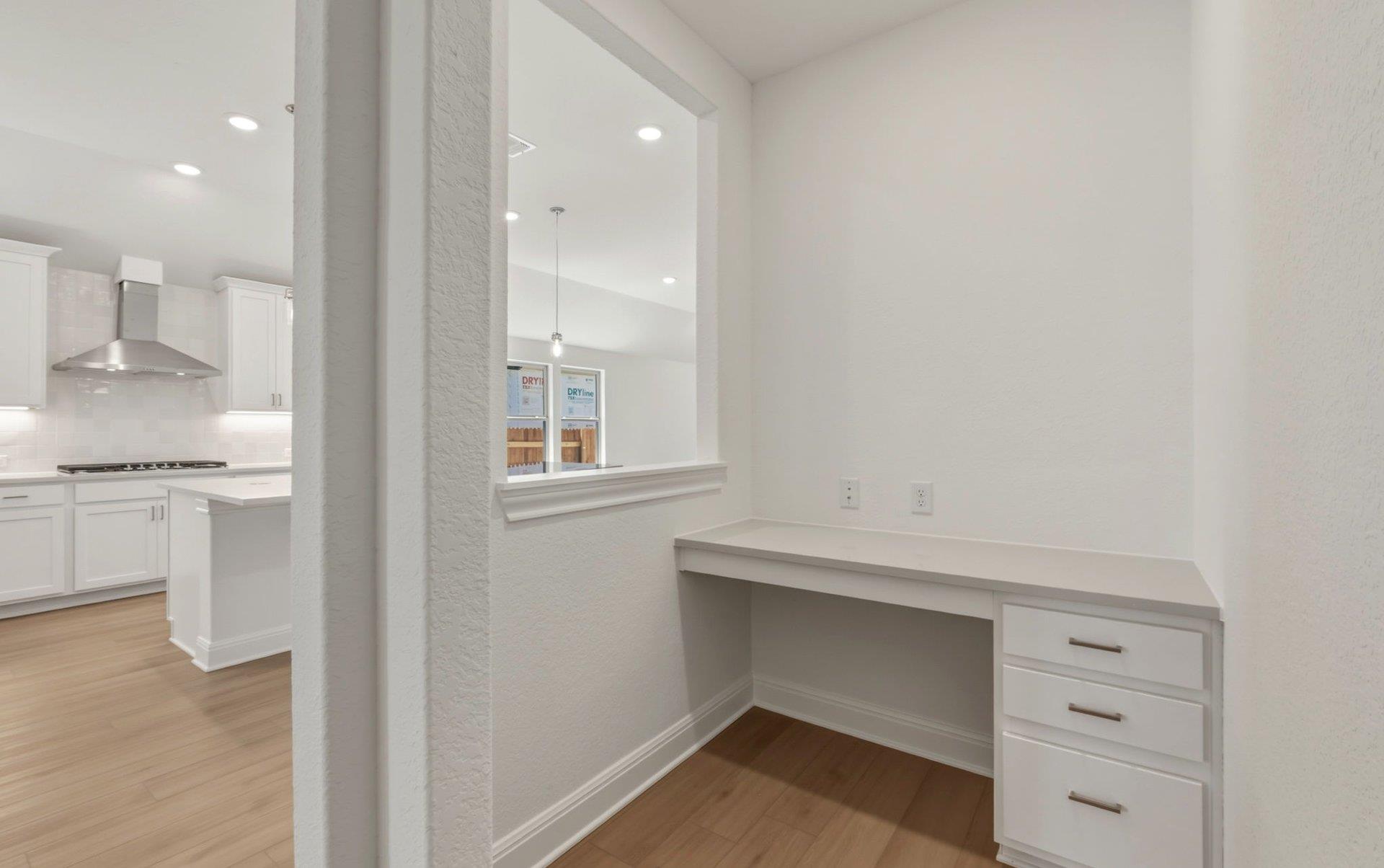 6900 Cliff Rose Dr, Spicewood, TX 78669