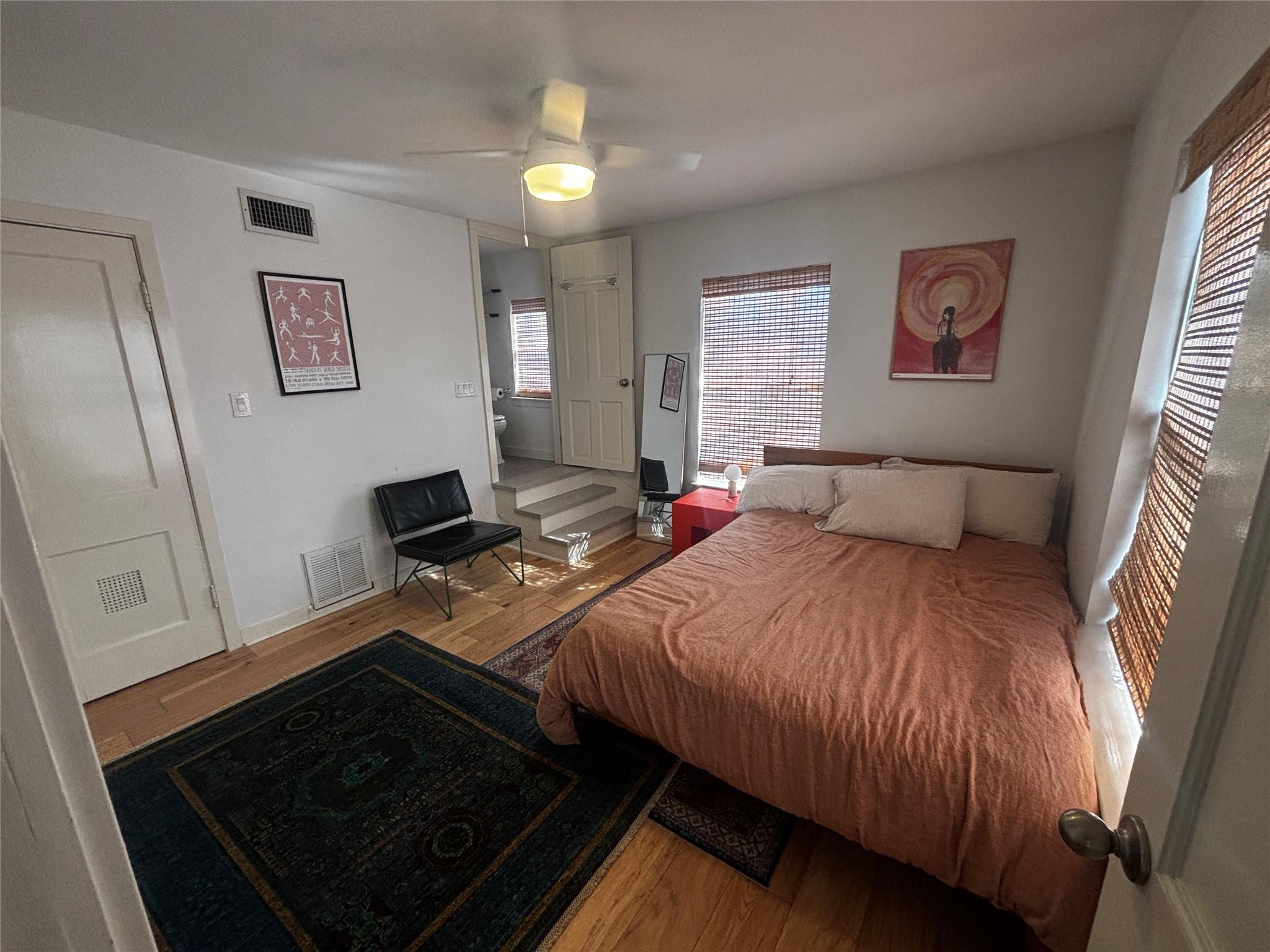 917 E 39th St, Austin, TX 78751