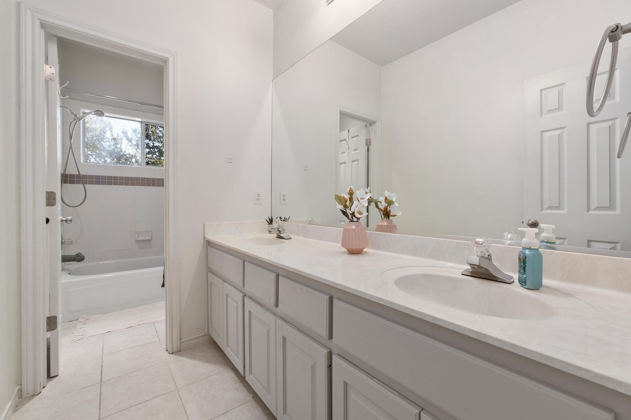 3808 Latimer Dr, Austin, TX 78732