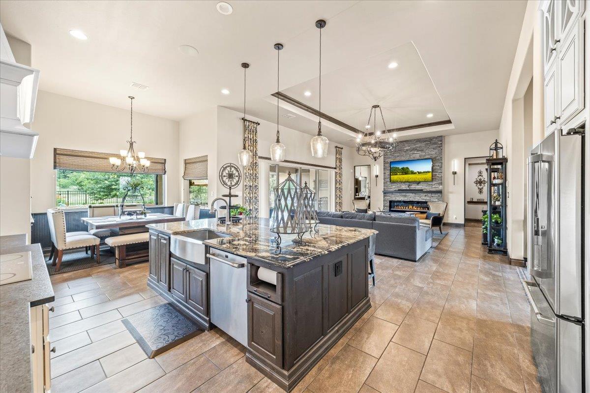 742 Pacific Pl, Spring Branch, TX 78070