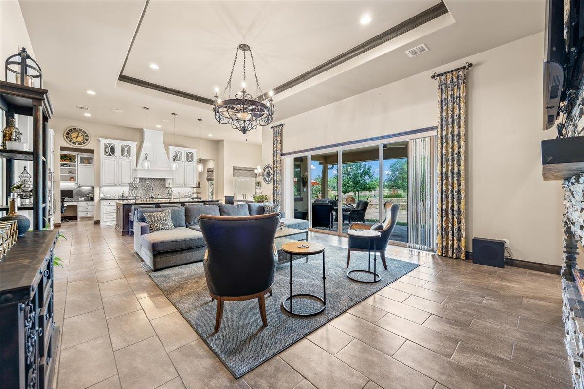 742 Pacific Pl, Spring Branch, TX 78070