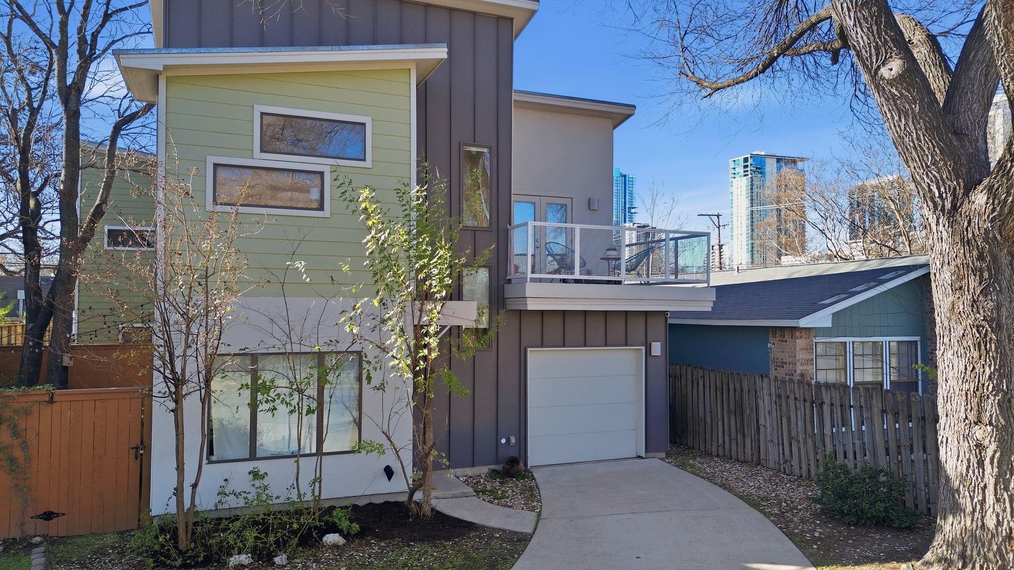 1203 E 2nd St # A, Austin, TX 78702