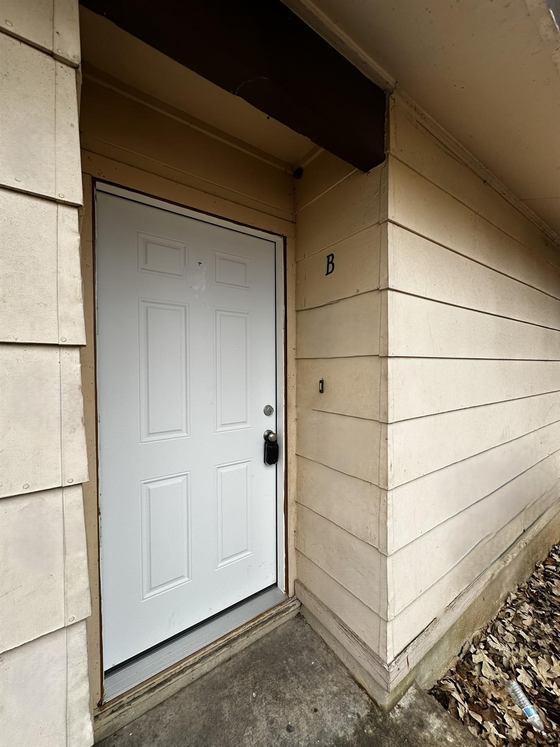 5802 Emerald Forest Dr # B, Austin, TX 78745