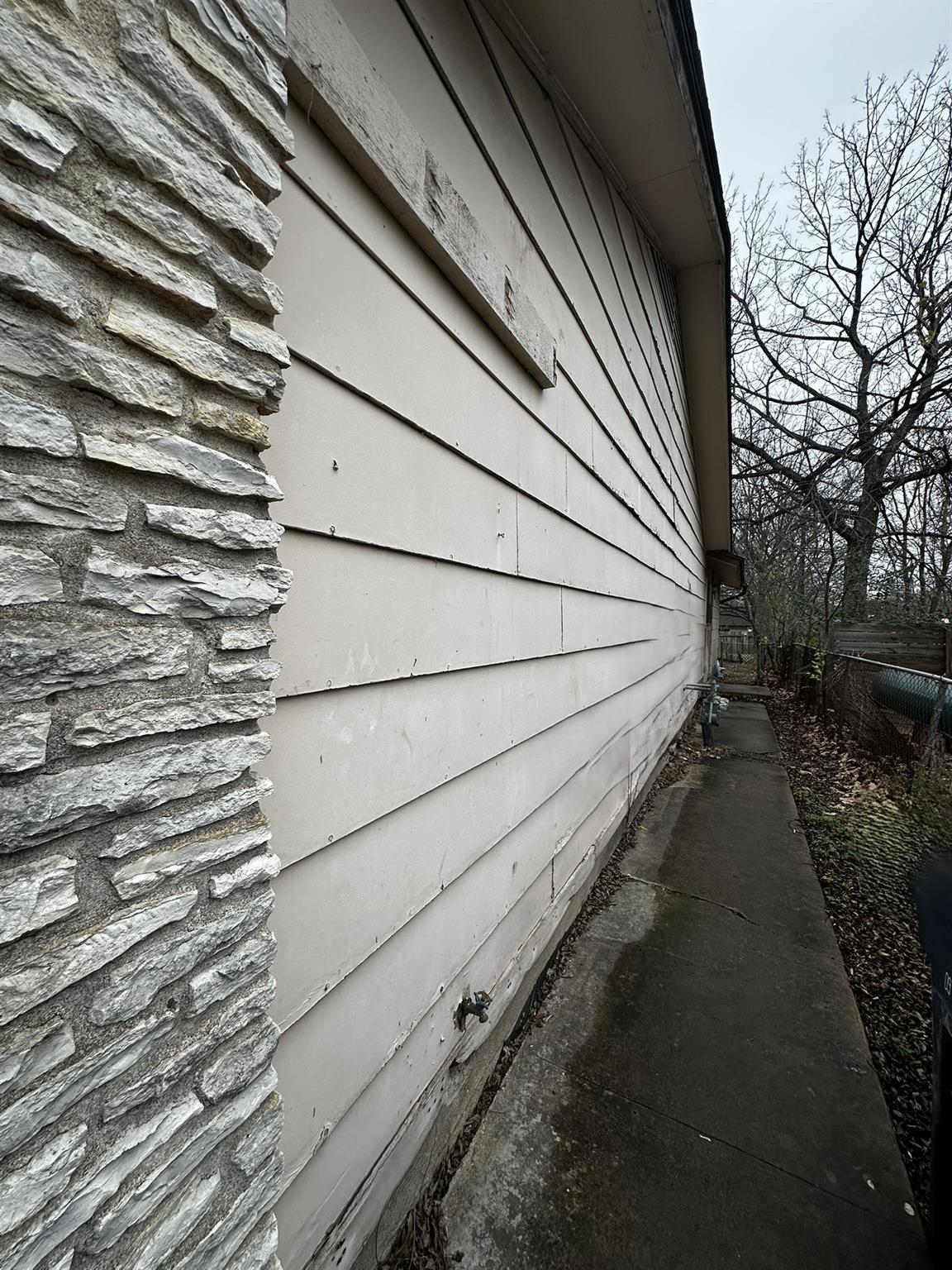 5802 Emerald Forest Dr # B, Austin, TX 78745