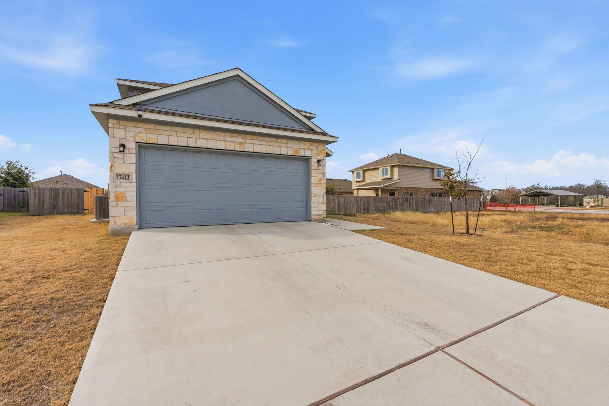 12413 Ostrich Trl, Manor, TX 78653