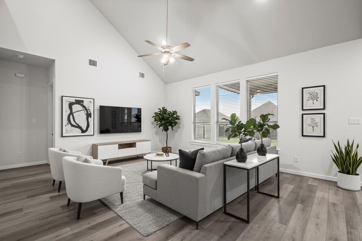 841 Spinnaker Loop, Kyle, TX 78640