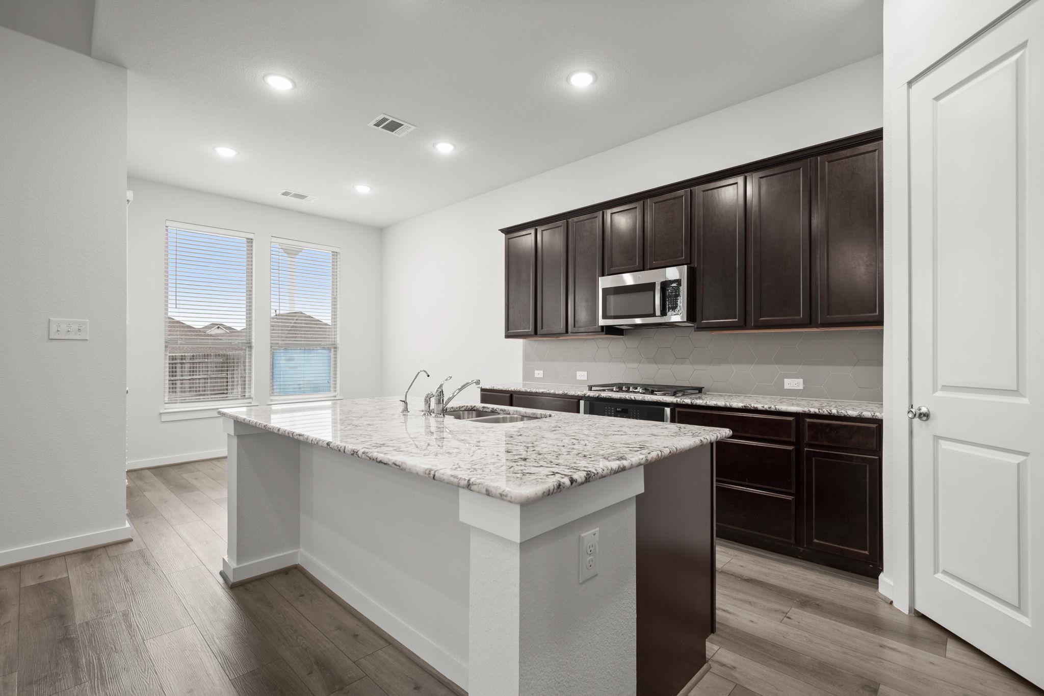 841 Spinnaker Loop, Kyle, TX 78640