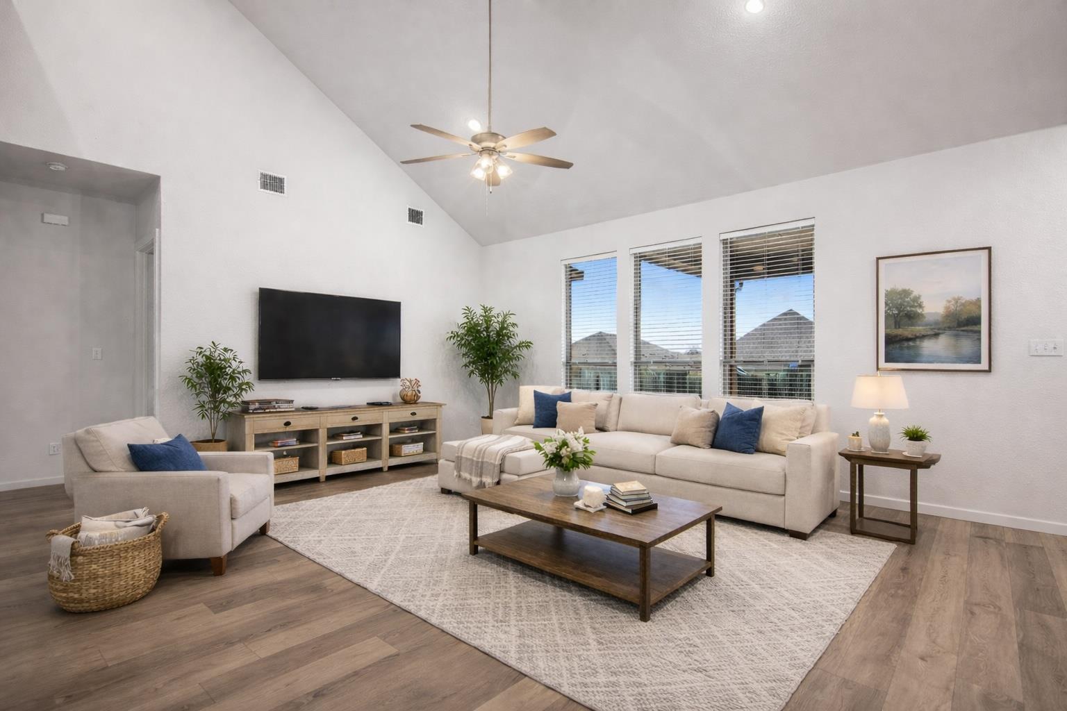 841 Spinnaker Loop, Kyle, TX 78640