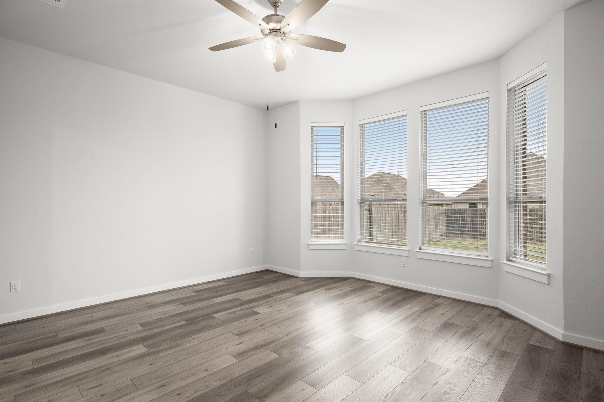 841 Spinnaker Loop, Kyle, TX 78640