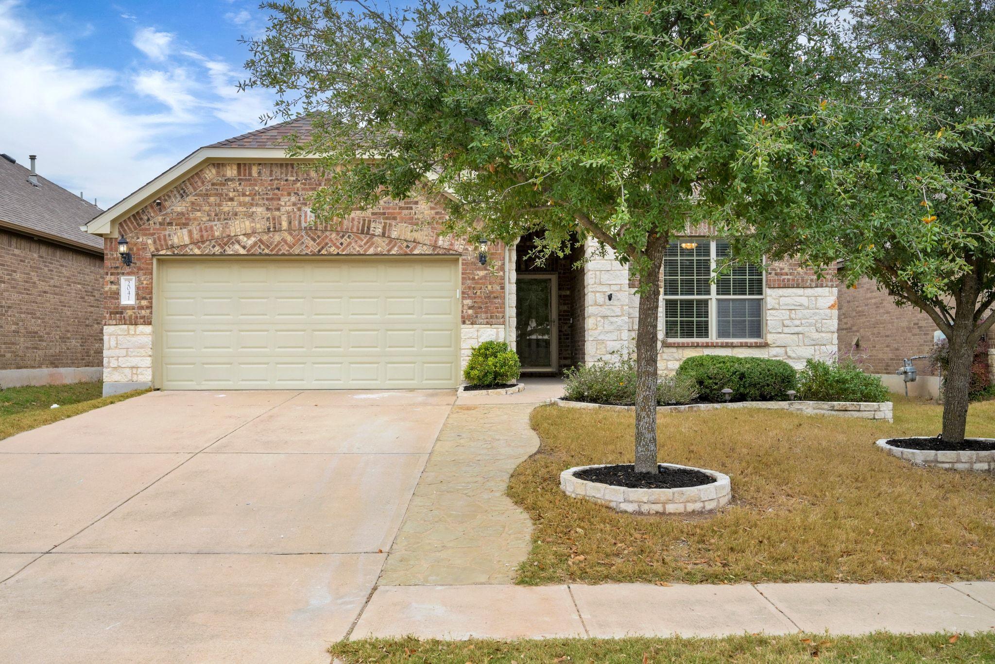 2041 Elaina Loop, Leander, TX 78641