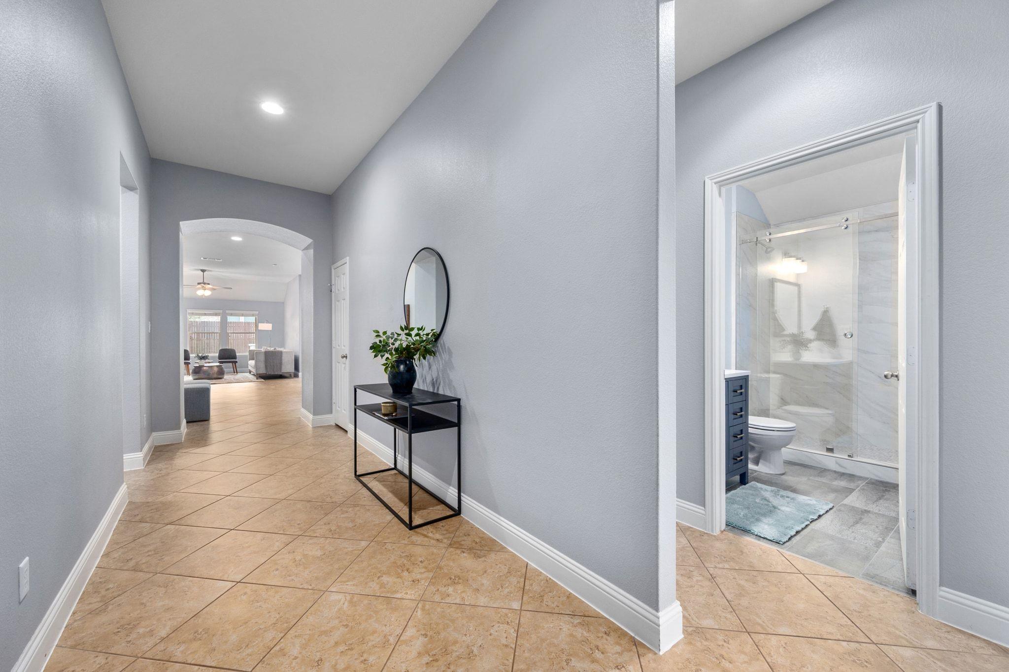 2041 Elaina Loop, Leander, TX 78641