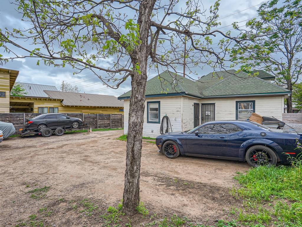 1122 Chicon St, Austin, TX 78702