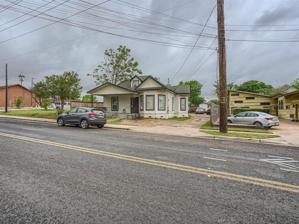 1122 Chicon St, Austin, TX 78702