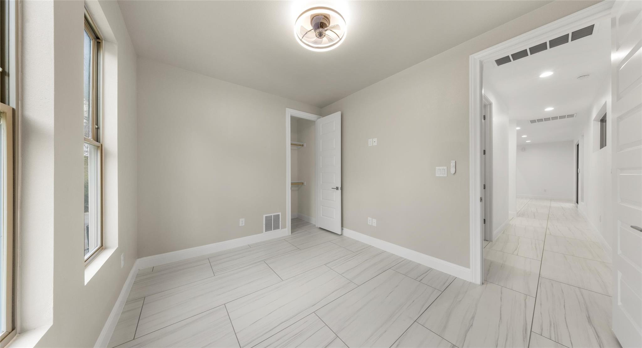 316 Tall Forest Dr, Bastrop, TX 78602