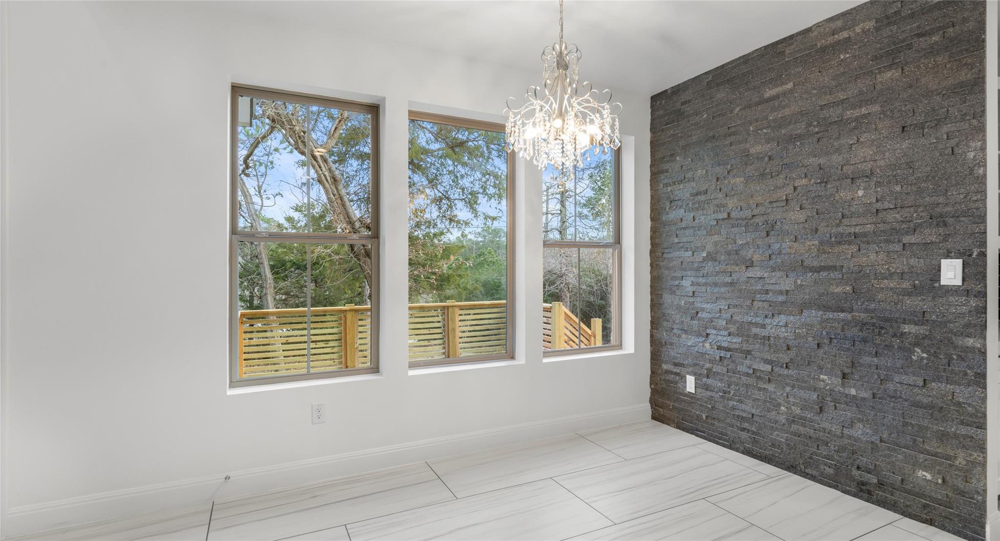 316 Tall Forest Dr, Bastrop, TX 78602