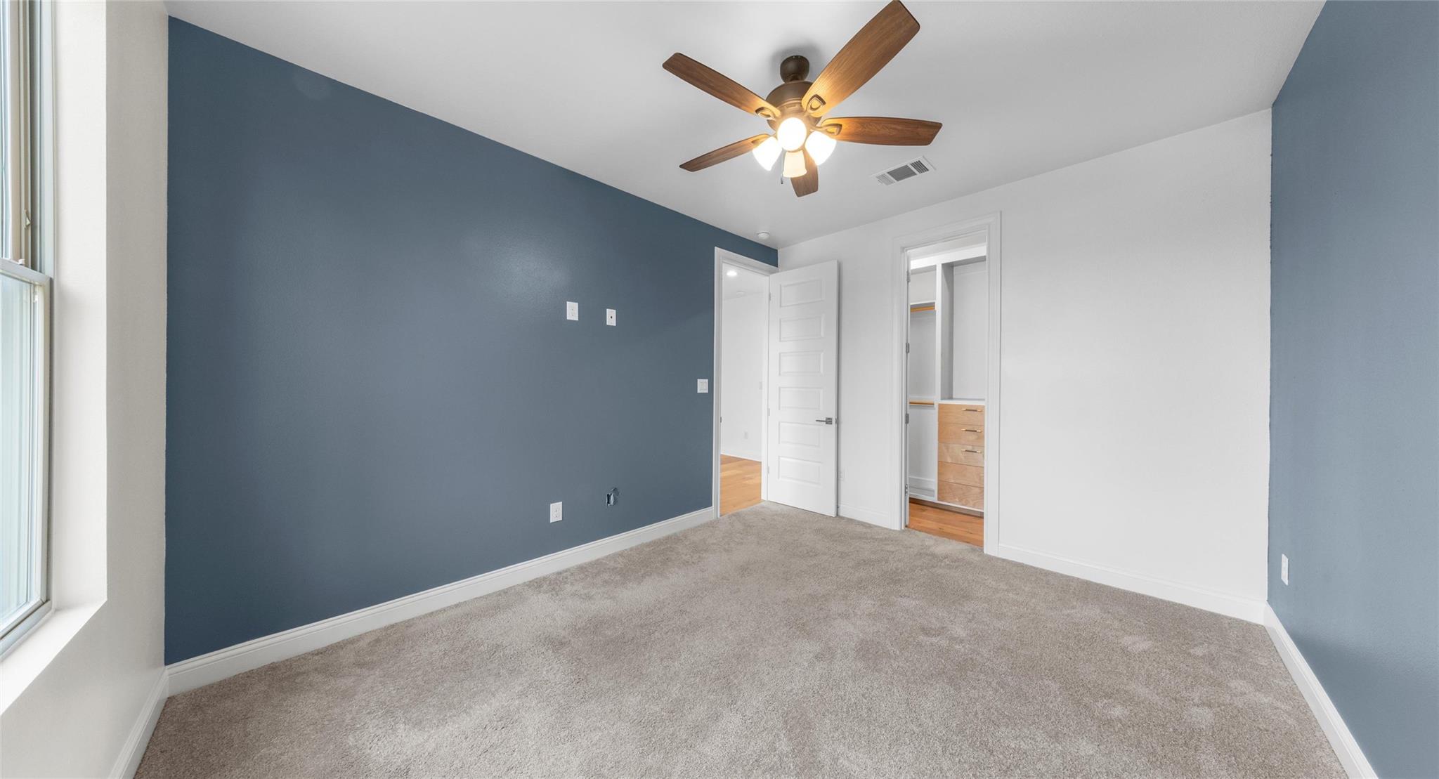 316 Tall Forest Dr, Bastrop, TX 78602