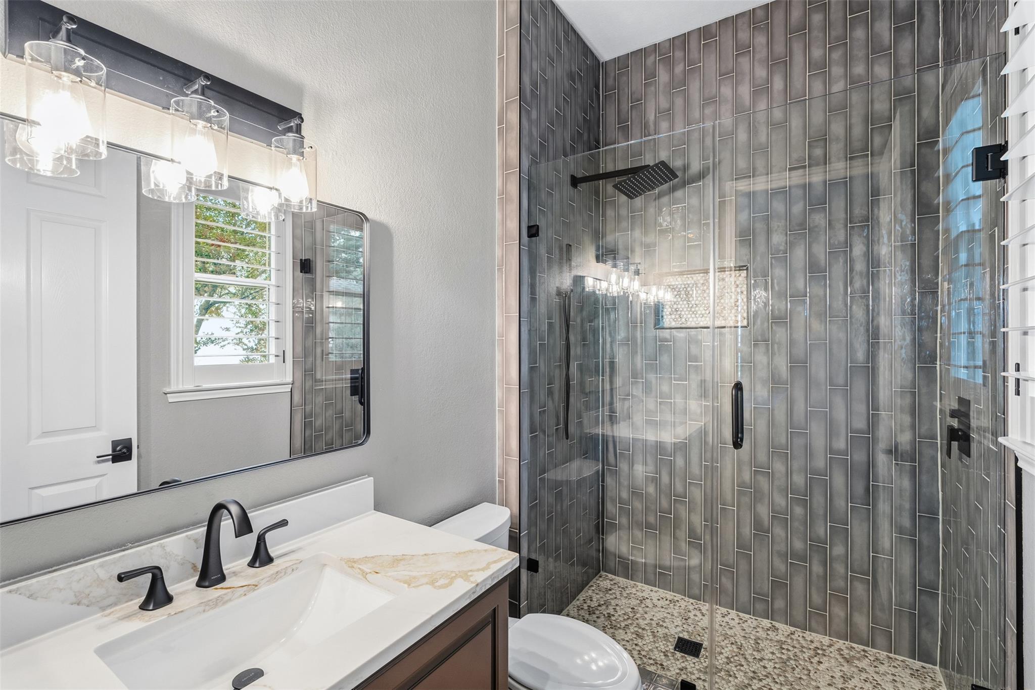 203 Cowan Creek Dr, Georgetown, TX 78633