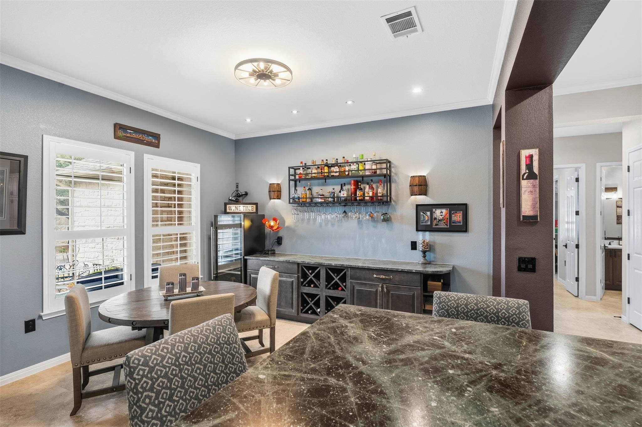 203 Cowan Creek Dr, Georgetown, TX 78633