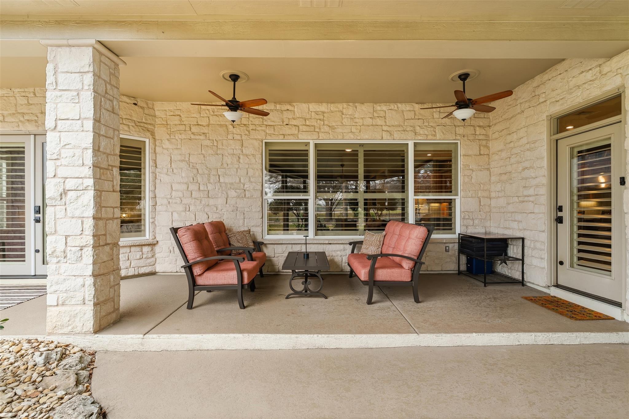 203 Cowan Creek Dr, Georgetown, TX 78633