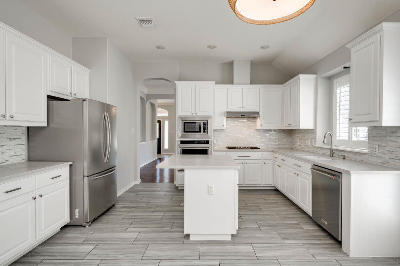 2916 Alsatia Dr, Austin, TX 78748