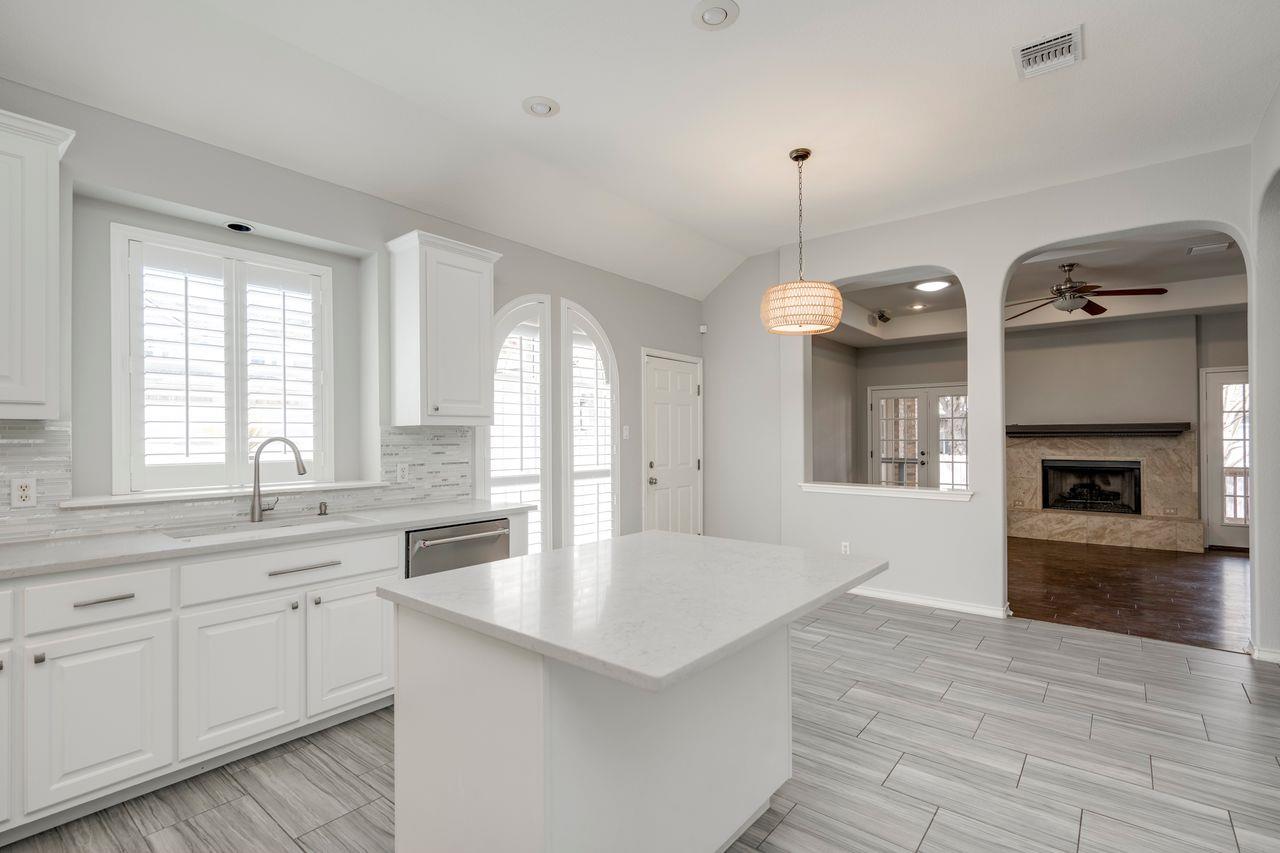 2916 Alsatia Dr, Austin, TX 78748