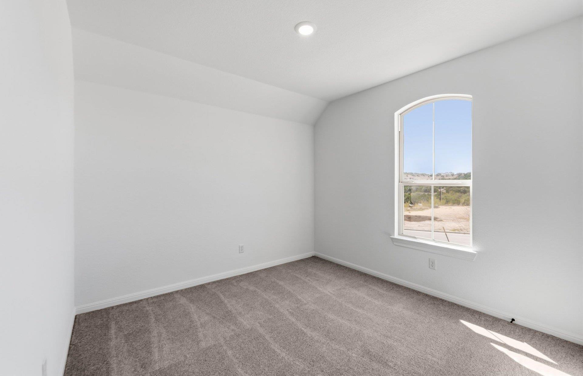 7005 Cliff Rose Dr, Spicewood, TX 78669