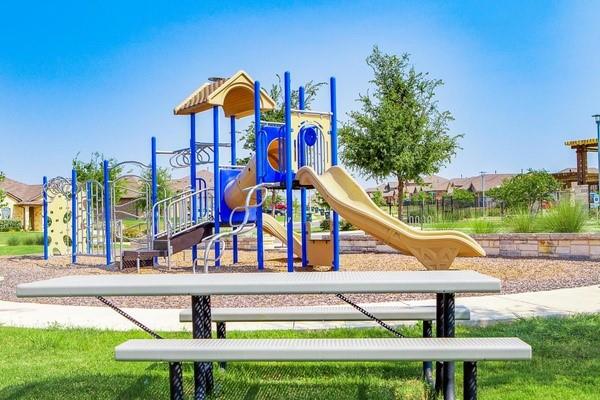 219 Screech Owl Dr, Kyle, TX 78640