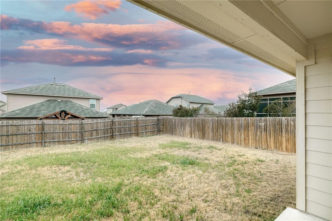 219 Screech Owl Dr, Kyle, TX 78640