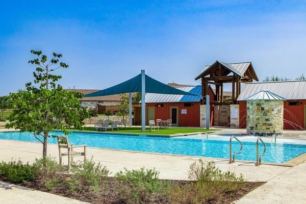 219 Screech Owl Dr, Kyle, TX 78640