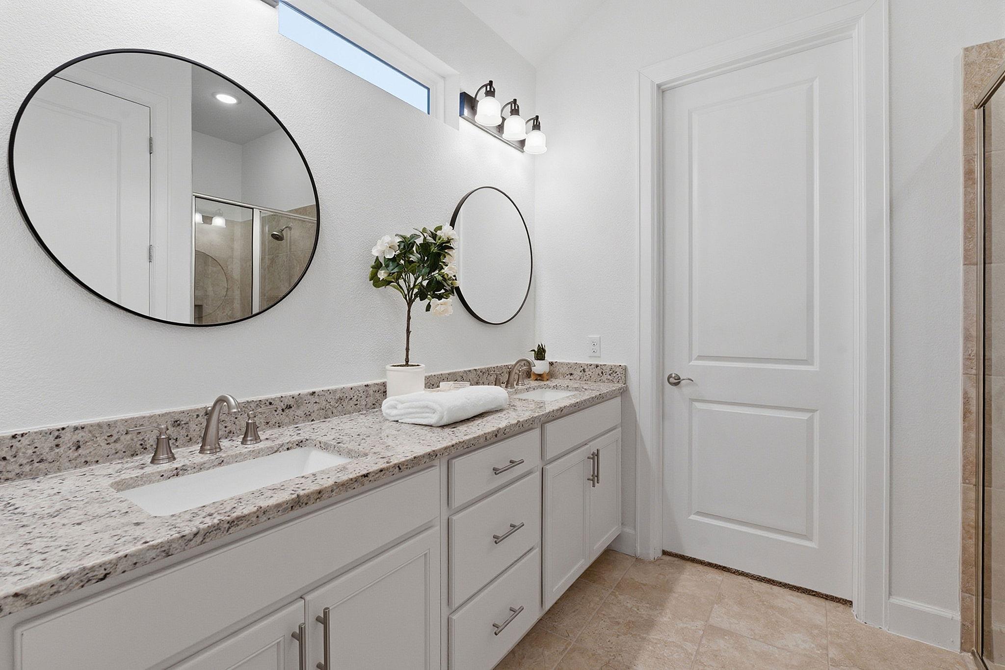 132 Gliding Willow St, San Marcos, TX 78666