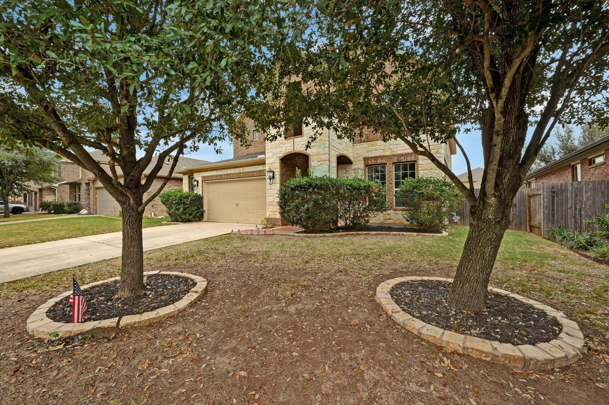 154 Pettigrew Path, Buda, TX 78610